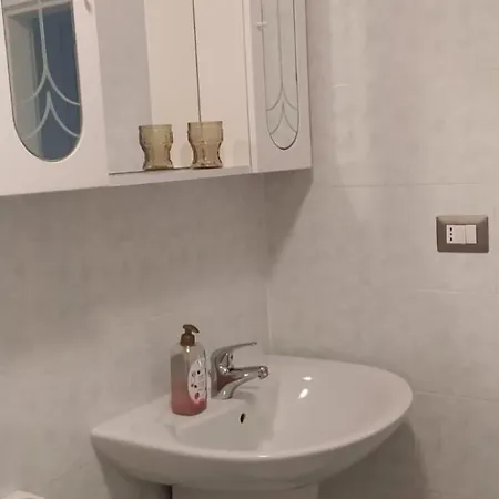 Il Glicine Sul * טרונצאנו לאגו מג'ורה